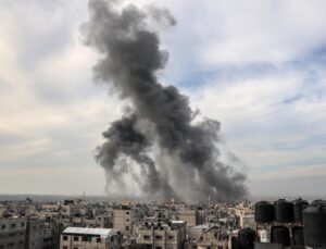 Gazze’de İsrail vahşeti: Can kaybı 20 bin 424’e yükseldi