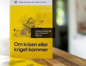 3 ülkede ‘savaşta sağ kalma’ kitapçıkları dağıtılıyor