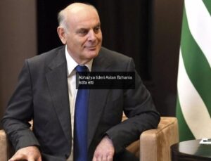 Abhazya lideri Aslan Bzhania istifa etti