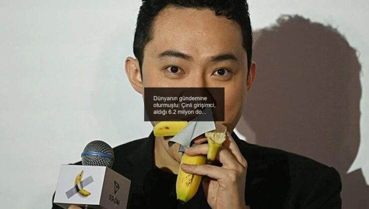 Dünyanın gündemine oturmuştu: Çinli girişimci, aldığı 6.2 milyon dolarlık ‘muz eserini’ yedi