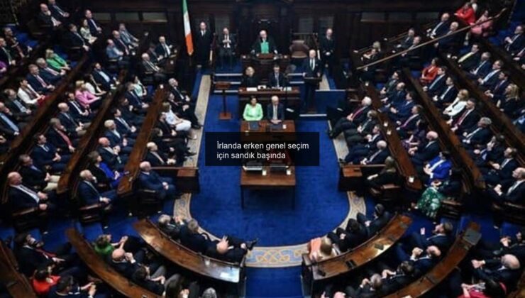 İrlanda erken genel seçim için sandık başında