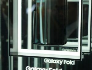 8 ve 13 inçlik Galaxy Fold modelleri yolda