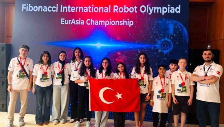 Bilim Yunusemre’den 3 büyük başarı