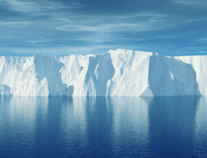 Dünya’nın en büyük buzdağı, 40 yıllık maceranın ardından tarihe karıştı