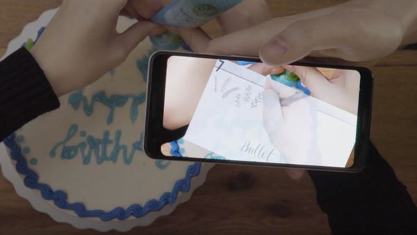 Google’ın yeni artırılmış gerçeklik projesi, çizim yapmayı öğretiyor