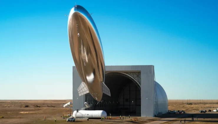 Güneş enerjili hava gemisi rekor kırdı