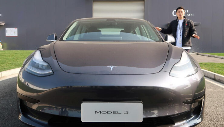 Koronavirüsü Tesla üretimlerini de etkiledi!