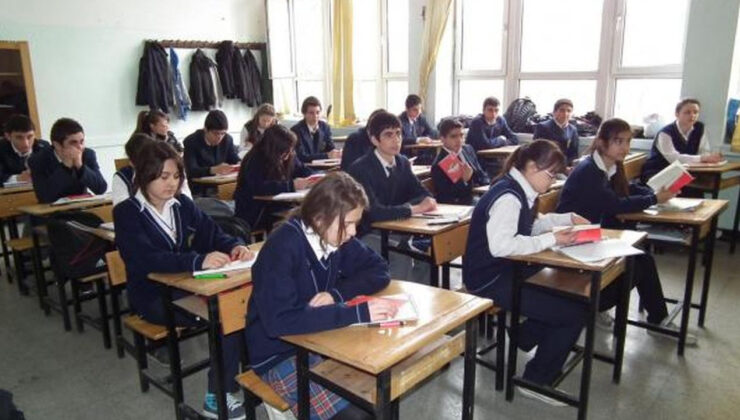 4 gün okul 3 gün tatil programı yeni dönemde başlıyor! Öğrenciler yaşadı!