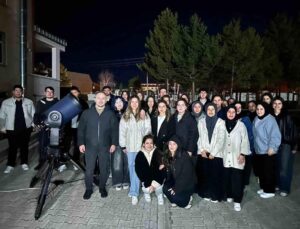 Astronomi Kulübü üç gün süren gökyüzü gözlemi düzenledi