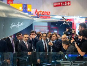 BAE Devlet Başkan Yardımcısı İstanbul’da SAHA EXPO 2026 Fuarı’nı Ziyaret Etti
