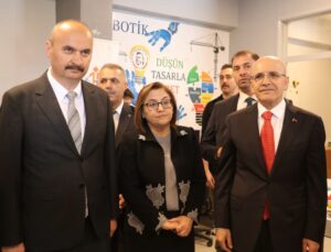 Bakan Şimşek: Teknoloji bizim için kritik bir alan