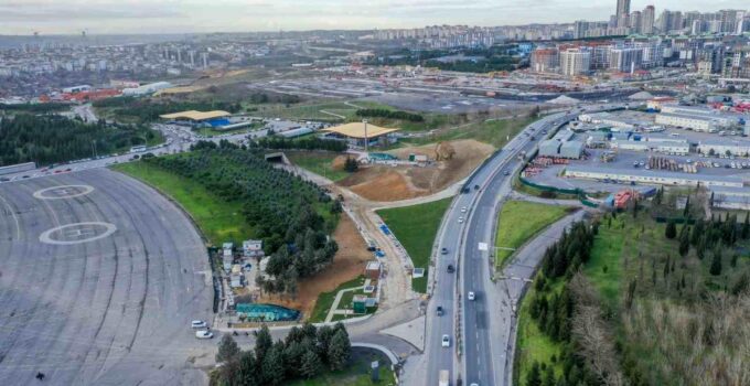 Bakan Uraloğlu: “Halkalı-İstanbul Havalimanı arası seyahat süresi 30 dakikaya, Halkalı-Gayrettepe arası ise 57 dakikaya düşecek”