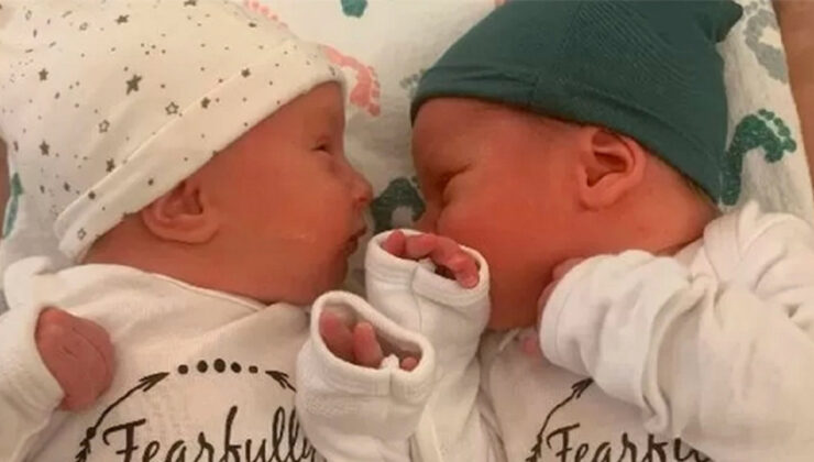 Bu ikizler şimdiye kadar doğmuş “en yaşlı” bebekler: Anne ve babalarından daha yaşlılar!