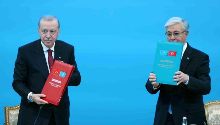 Erdoğan’dan Astana’da 13 anlaşma
