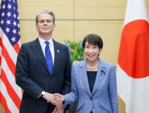 Japonya Başbakanı Sanae Takaichi, ABD Hazine Bakanı Scott Bessent ile Görüştü