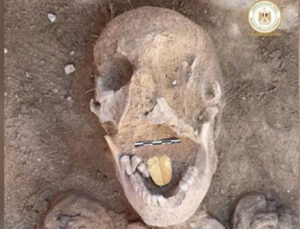Mısır’daki altın dilli mumyaların gizemi çözüldü