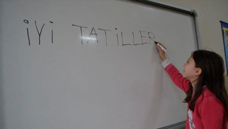 Öğrencilerin yaz tatili uzatıldı, görenler sevinç çığlığı atıyor