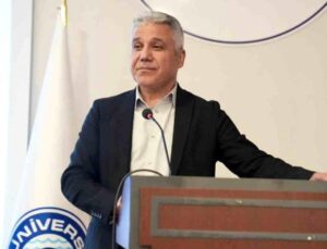 Prof. Dr. Arslan: “Veriyi kontrol eden dünyayı kontrol eder”