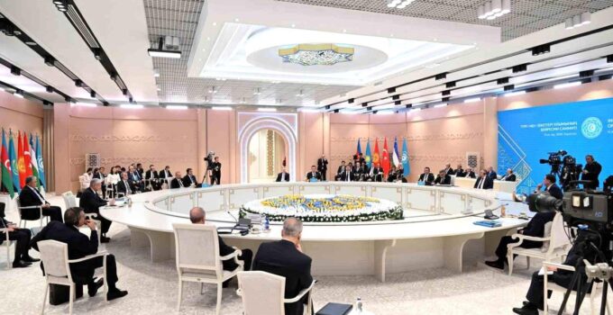 Tokayev: Türk dünyası dayanışmayı korumalı