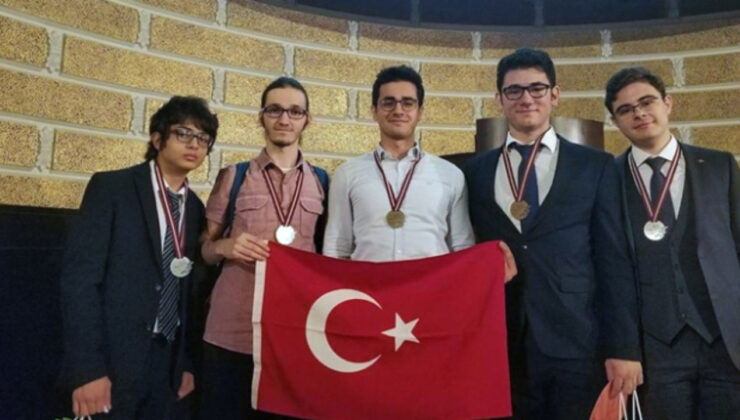 Türkiye, “Avrupa Fizik Olimpiyatları”ndan 2 altın, 2 gümüş ve 1 bronz madalyayla döndü