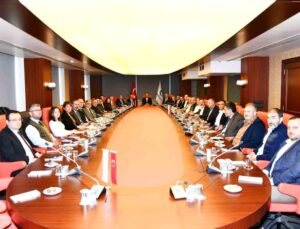 Yatırım fırsatları, sağlanan destekler ve teşvik mekanizmaları anlatıldı